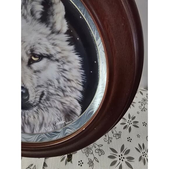 Vintage 1995 Bradford Exchange Mystic Spirit “Arctic Nights” Wolf Plate Framed - Picture 3 of 16